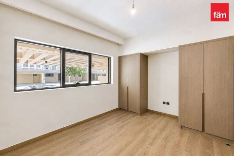 4 bedrooms Townhouse in Dubai, UAE No. 187348 10