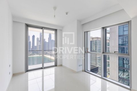 1 bedroom Apartment in EMAAR Beachfront, UAE No. 192398 8