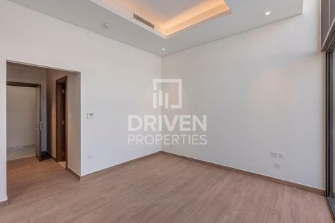 4 bedrooms Villa in District One, UAE No. 192397 12