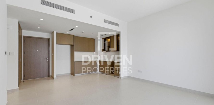 2 bedrooms Apartment in Creek Beach, UAE No. 192395