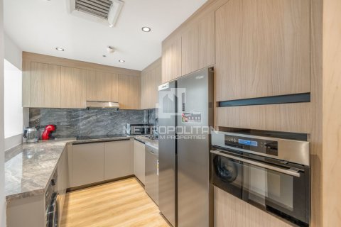 Apartment de 2 dormitorios en Shoreline Apartments, UAE No. 62004 5
