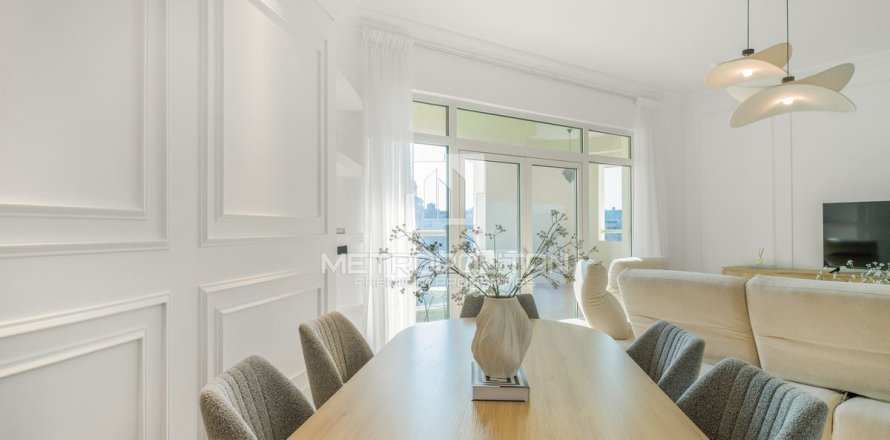 Apartment de 2 dormitorios en Shoreline Apartments, UAE No. 62004
