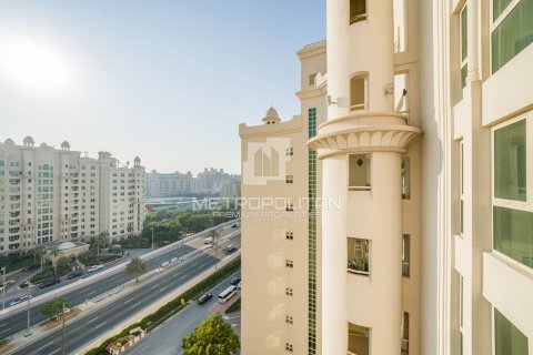 Apartment de 2 dormitorios en Shoreline Apartments, UAE No. 62004 19