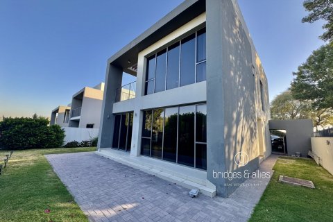 Вилла с 4 спальнями  №132345 3