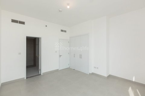 2 bedrooms Apartment in Dubai, UAE No. 143109 12