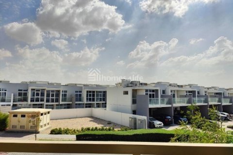Townhouse de 3 dormitorios en DAMAC Hills (Akoya by DAMAC), UAE No. 143262