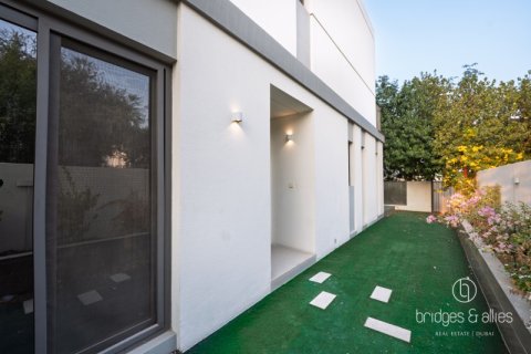 Villa de 4 dormitorios en Tilal Al Ghaf, UAE No. 148207 3