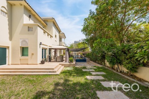 6 bedrooms Villa in Quortaj, UAE No. 187985 26