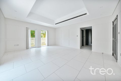 6 bedrooms Villa in Quortaj, UAE No. 187985 13