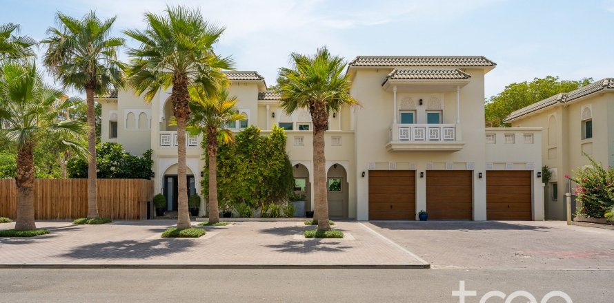 6 bedrooms Villa in Quortaj, UAE No. 187985