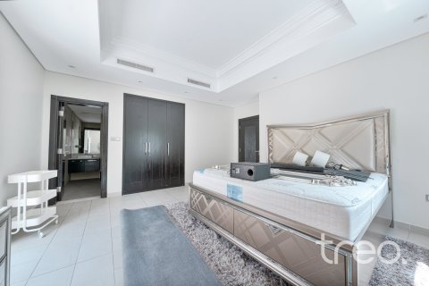 6 bedrooms Villa in Quortaj, UAE No. 187985 21