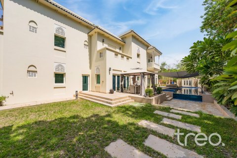 6 bedrooms Villa in Quortaj, UAE No. 187985 27