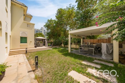 6 bedrooms Villa in Quortaj, UAE No. 187985 25