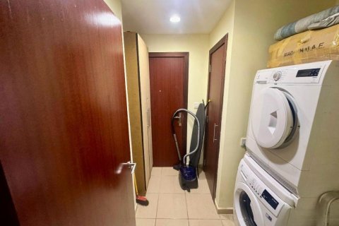 Квартира с 2 спальнями в Rimal, ОАЭ №136283 13