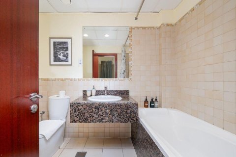 Квартира с 2 спальнями в Rimal, ОАЭ №136283 18