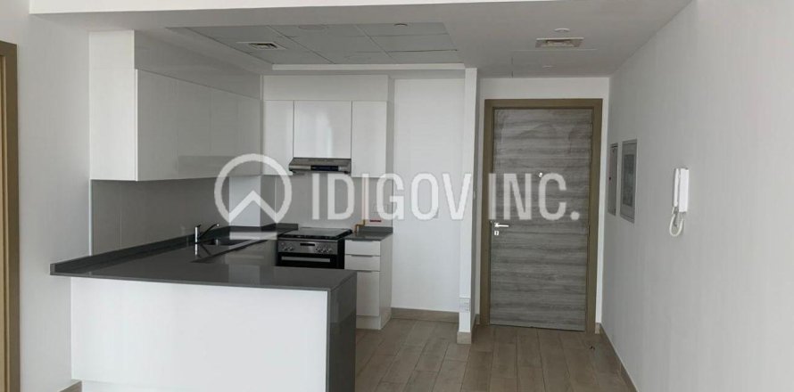 Квартира с 3 спальнями в District 10, ОАЭ №136286