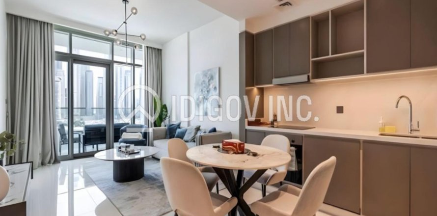 Квартира с 2 спальнями в EMAAR Beachfront, ОАЭ №136285