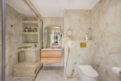 4 bedrooms Apartment  No. 113399 11
