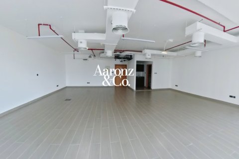Офис 96м² в Джумейра Лейк Тауэрс, ОАЭ №171428 6
