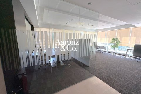 Офис 51м² в Джумейра Лейк Тауэрс, ОАЭ №171429 4