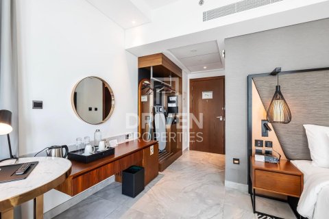 Квартира студия в Dolphin Tower, ОАЭ №138943 5