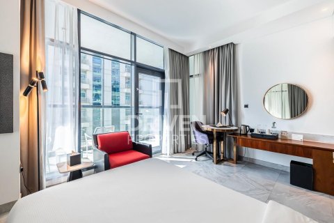 Квартира студия в Dolphin Tower, ОАЭ №138943 6