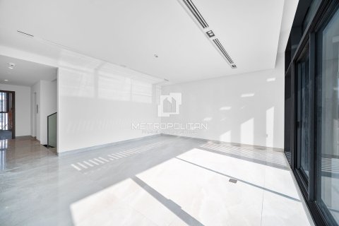 5 bedrooms Villa No. 129413 26