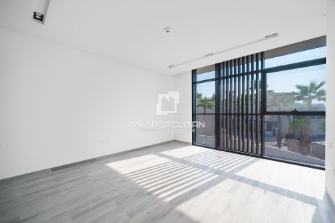 5 bedrooms Villa No. 129413 3