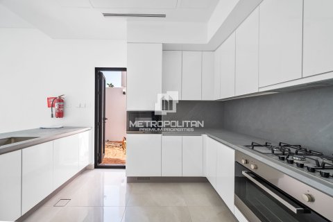 5 bedrooms Villa No. 129413 10