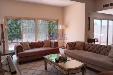 3 غرف نوم تاون هاوس في Al Hamra Village, الإمارات العربية المتحدة رقم 165431 5