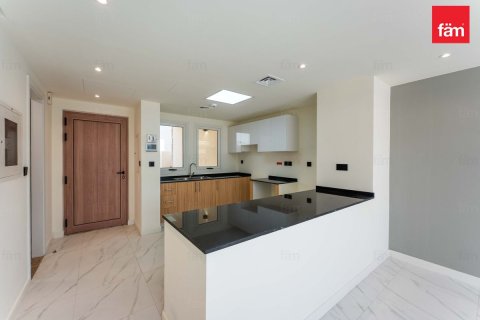 Townhouse de 2 dormitorios en Dubai, UAE No. 205047 6