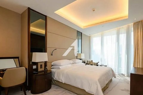 Квартира с 3 спальнями в Даунтаун Дубай (Даунтаун Бурдж Дубай), ОАЭ №135954 7