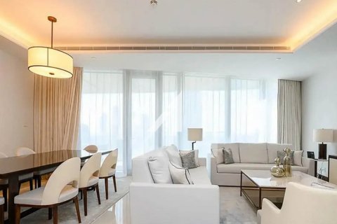 Квартира с 3 спальнями в Даунтаун Дубай (Даунтаун Бурдж Дубай), ОАЭ №135954 14