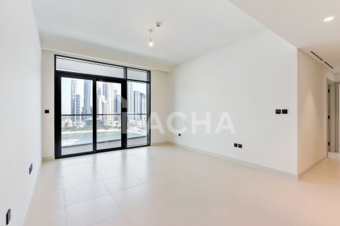 Квартира с 2 спальнями в EMAAR Beachfront, ОАЭ №162063 14