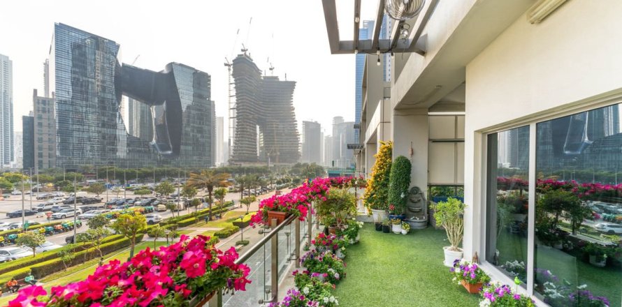 Квартира с 4 спальнями в Бизнес-Бэй, ОАЭ №135697