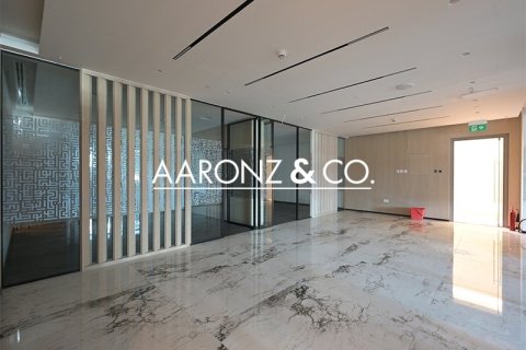 Office de 2323m² à Sheikh Zayed Road, UAE No. 141046 7