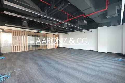 Office de 2323m² à Sheikh Zayed Road, UAE No. 141046 3