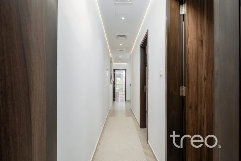 3 bedrooms Villa in Dubai, UAE No. 203894 15