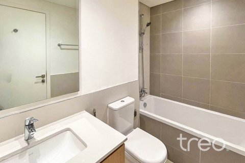 3 bedrooms Villa in EMAAR South, UAE No. 203895 9