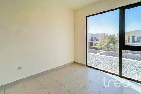 3 bedrooms Villa in EMAAR South, UAE No. 203895 10