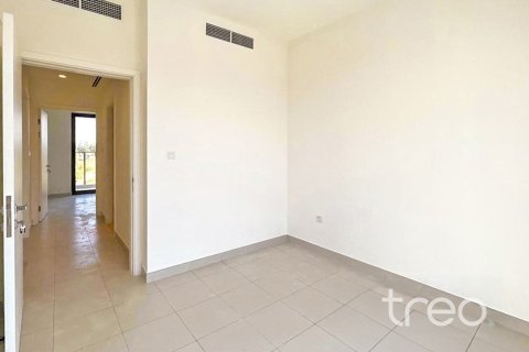 3 bedrooms Villa in EMAAR South, UAE No. 203895 14