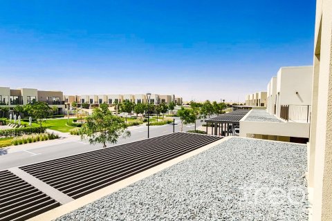 3 bedrooms Villa in EMAAR South, UAE No. 203895 15