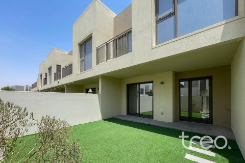 Вилла с 3 спальнями в EMAAR South, ОАЭ №203897
