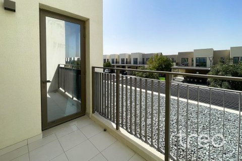 3 bedrooms Villa in EMAAR South, UAE No. 203897 11