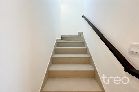 3 bedrooms Villa in EMAAR South, UAE No. 203897 6