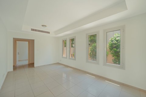 2 غرف نوم تاون هاوس في Springs 2, الإمارات العربية المتحدة رقم 186115 3
