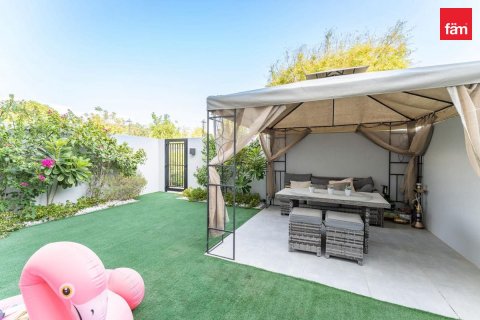 Villa de 3 dormitorios en Dubai, UAE No. 205227 12