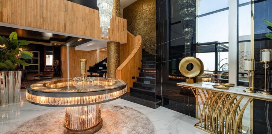 2 bedrooms Penthouse in Dubai, UAE No. 170079