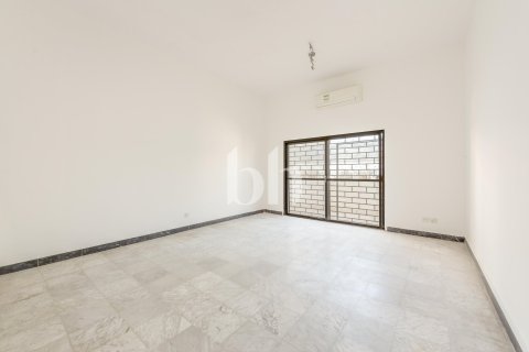 5 bedrooms Villa in Al Rashidiya, UAE No. 199742 18