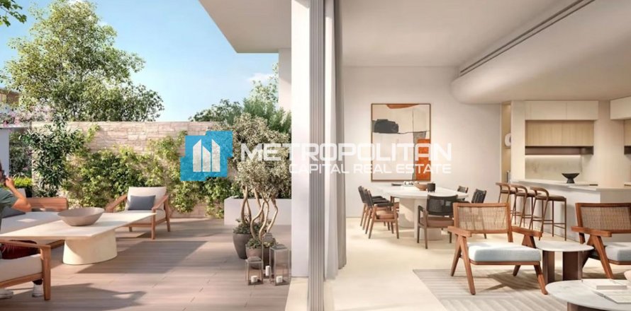 3 bedrooms Townhouse in Al Reem Island, UAE No. 107686
